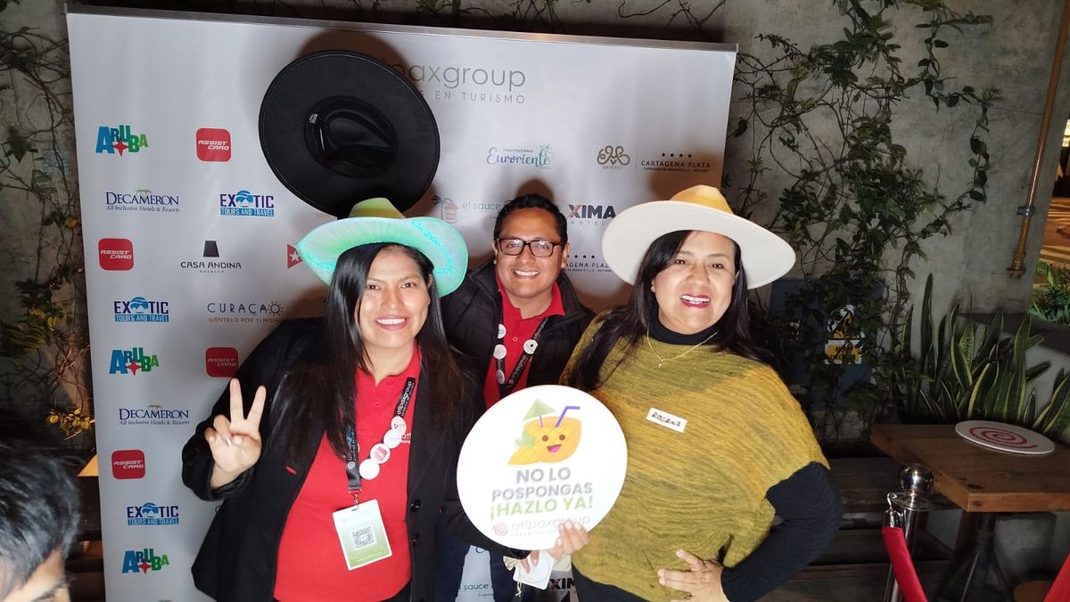 Agencias y ejecutivos se divirtieron en el aniversario. Agencias y ejecutivos se divirtieron en el aniversario.