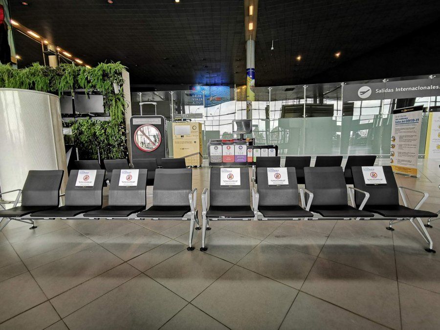 Aeropuerto El Dorado listo para vuelos internacionales.