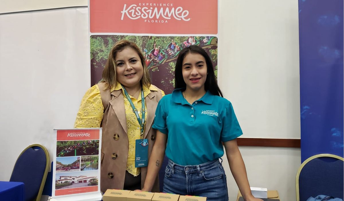 Stand de Kissimmee en el Workshop de Ladevi edición Perú 2024.