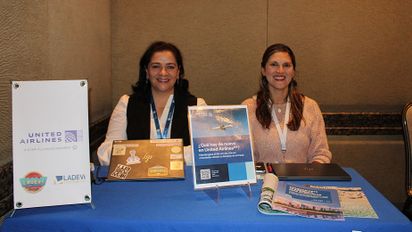 Equipo de United Airlines en el marco de Ladevi Workshop en Bogotá.