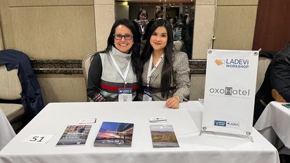 Carolina Gallego y Elda Arias de OxoHotel.