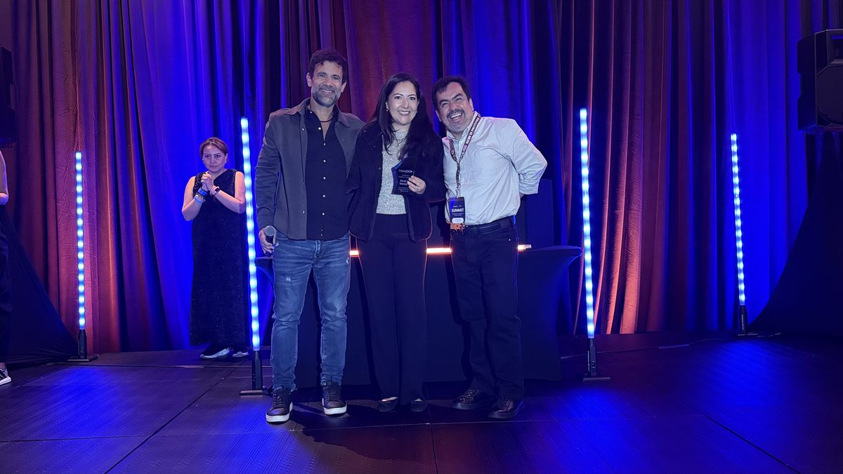 HotelDO Summit: Pasé al Mundo - Sofía Camarena. HotelDO Summit: Pasé al Mundo - Sofía Camarena.