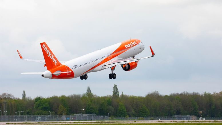 Travelport pone a disposición de las agecias de viajes todo el contenido de easyJet.