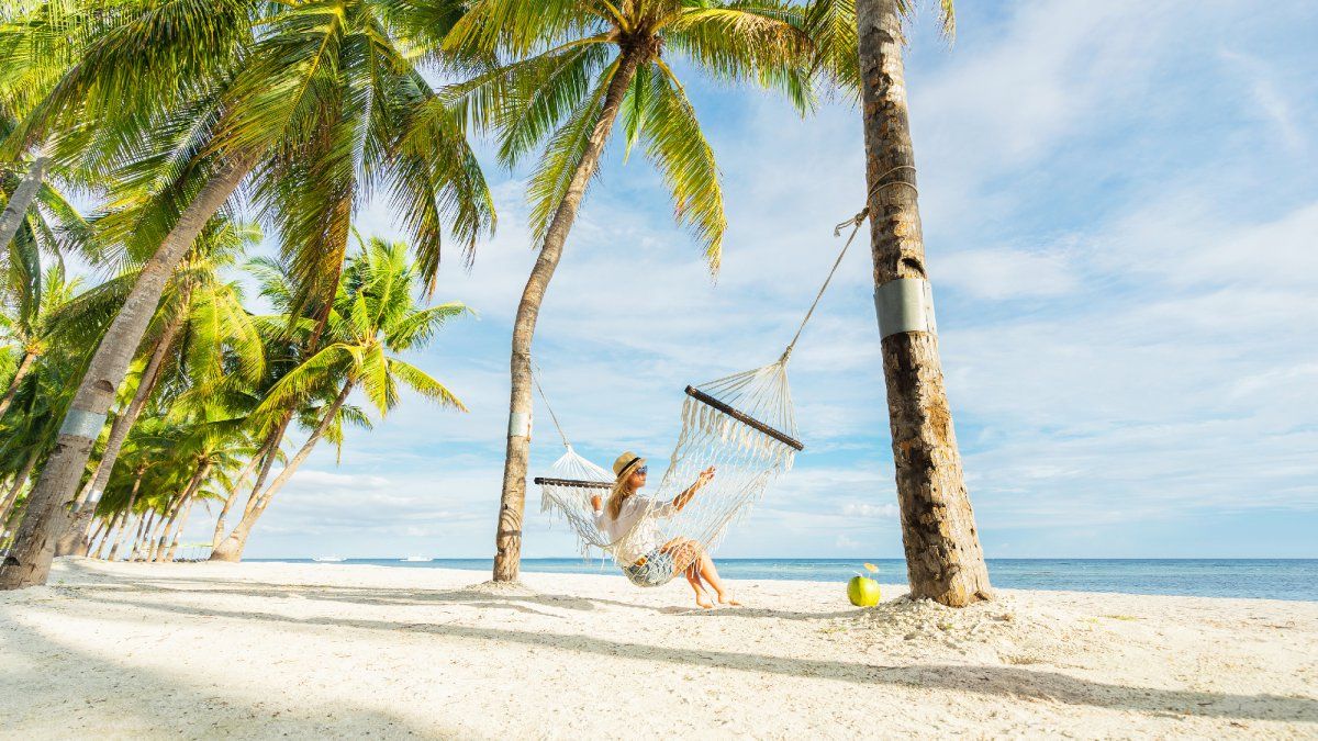 Juan Toselli International Tours confirmó una salida programada a Jamaica, con acompañante,para abril de 2026.&nbsp;