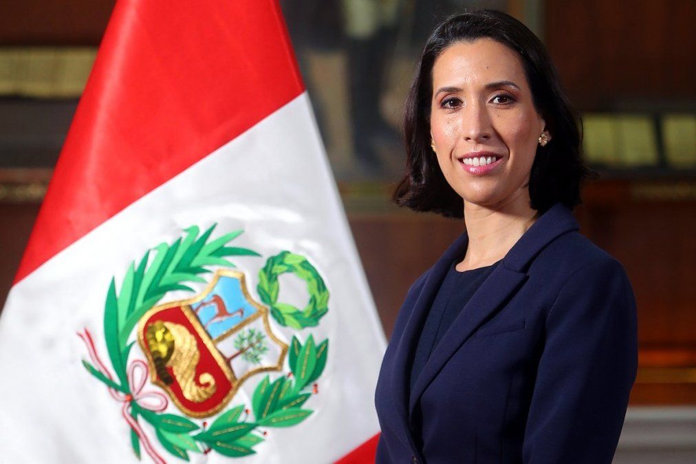 Claudia Cornejo, nueva ministra de Mincetur - Ladevi Medios y Soluciones Claudia Cornejo, nueva ministra de Mincetur