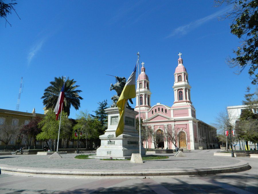 Escapadas. Plaza Los Héroes de Rancagua es un lugar histórico. Escapadas. Plaza Los Héroes de Rancagua es un lugar histórico.