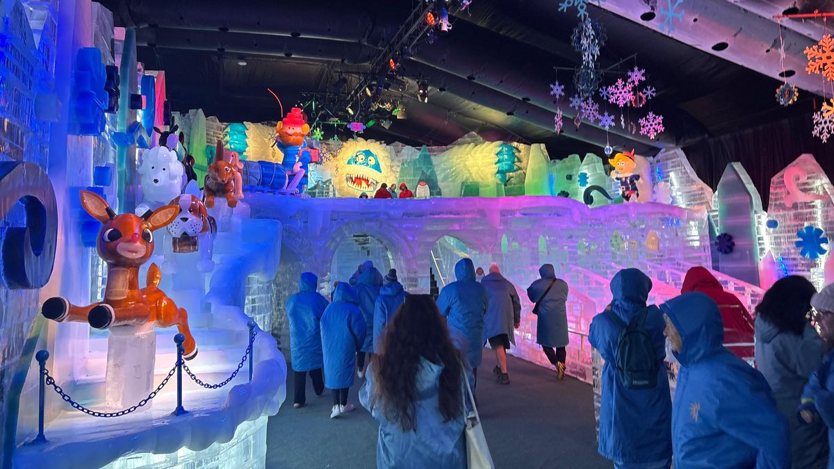 ICE! Featuring Rudolph the Red-Nosed Reindeer es una de las experiencias más atractivas de Gaylord Palms. ICE! Featuring Rudolph the Red-Nosed Reindeer es una de las experiencias más atractivas de Gaylord Palms.