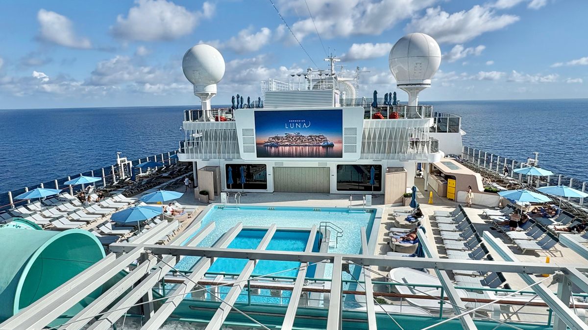 Piscina del Norwegian Luna.