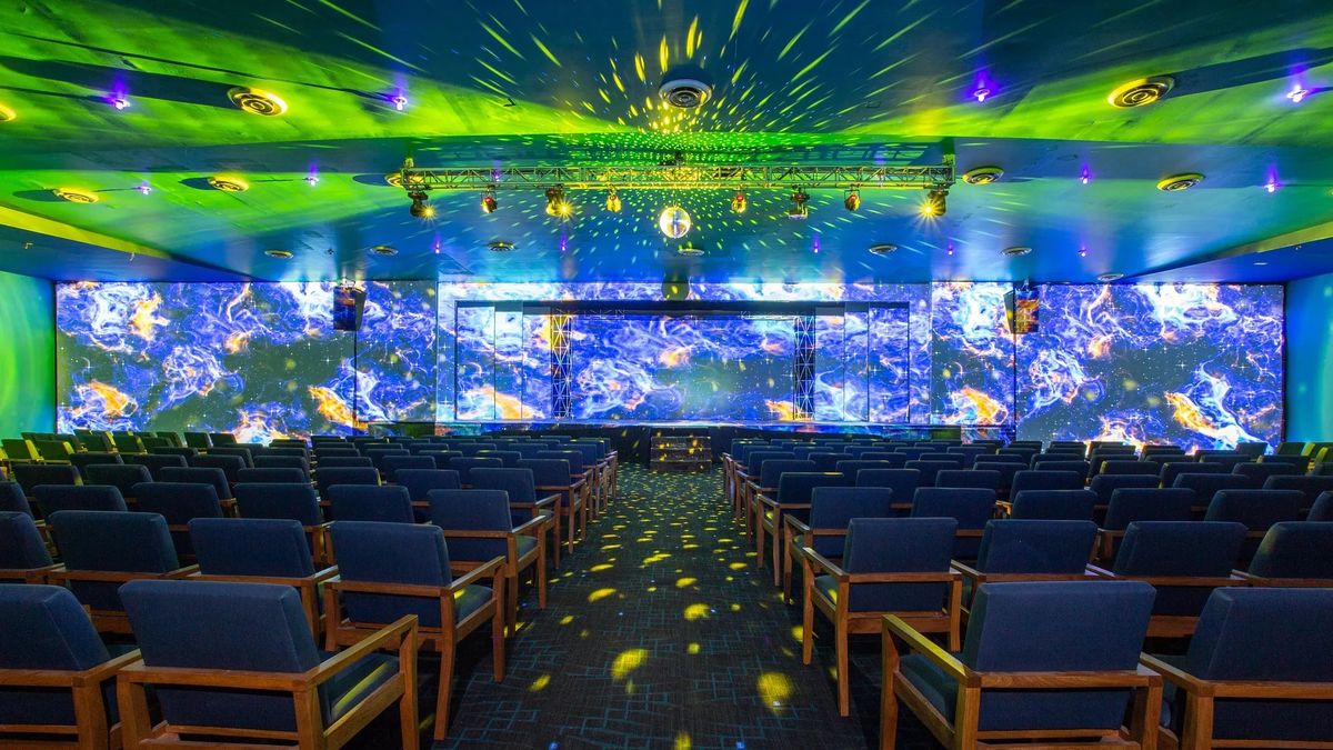 Dreams Jade Resort & Spa, de Hyatt Inclusive Collection, cuenta con entretenimiento continuo con actividades diurnas, espectáculos nocturnos y experiencias temáticas para todas las edades