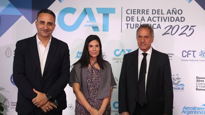 En el evento de fin de año de la CAT, Daniel Scioli y Laura Teruel sellan una agenda común tras el anuncio del “upgrade” turístico. En el evento de fin de año de la CAT, Daniel Scioli y Laura Teruel sellan una agenda común tras el anuncio del “upgrade” turístico.