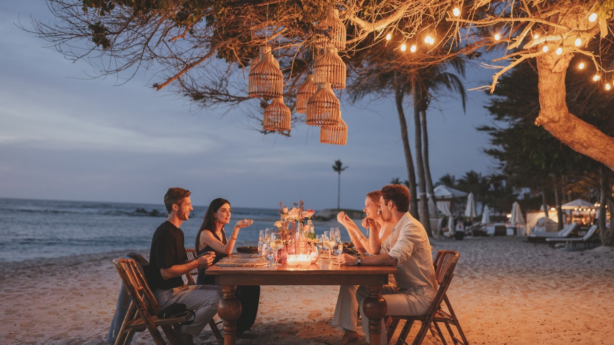 En Punta Mita, lugares como Pacífico Beach Club y El Surf Club ofrecen cenas de Acción de Gracias.