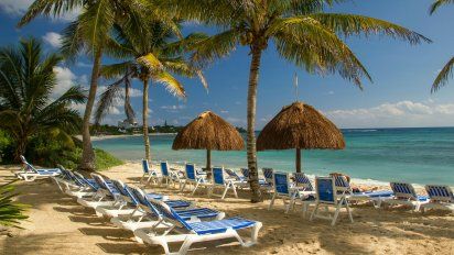 La gobernadora de Quintana Roo anunció medidas preventivas y pidió a la población y a los turistas seguir los protocolos compartidos por los canales del gobierno estatal.