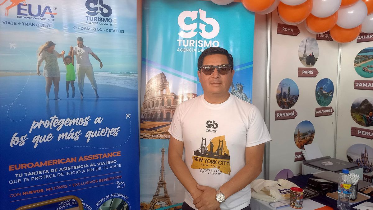 Javier Guevara, gerente de la agencia de viajes GB Turismo. 