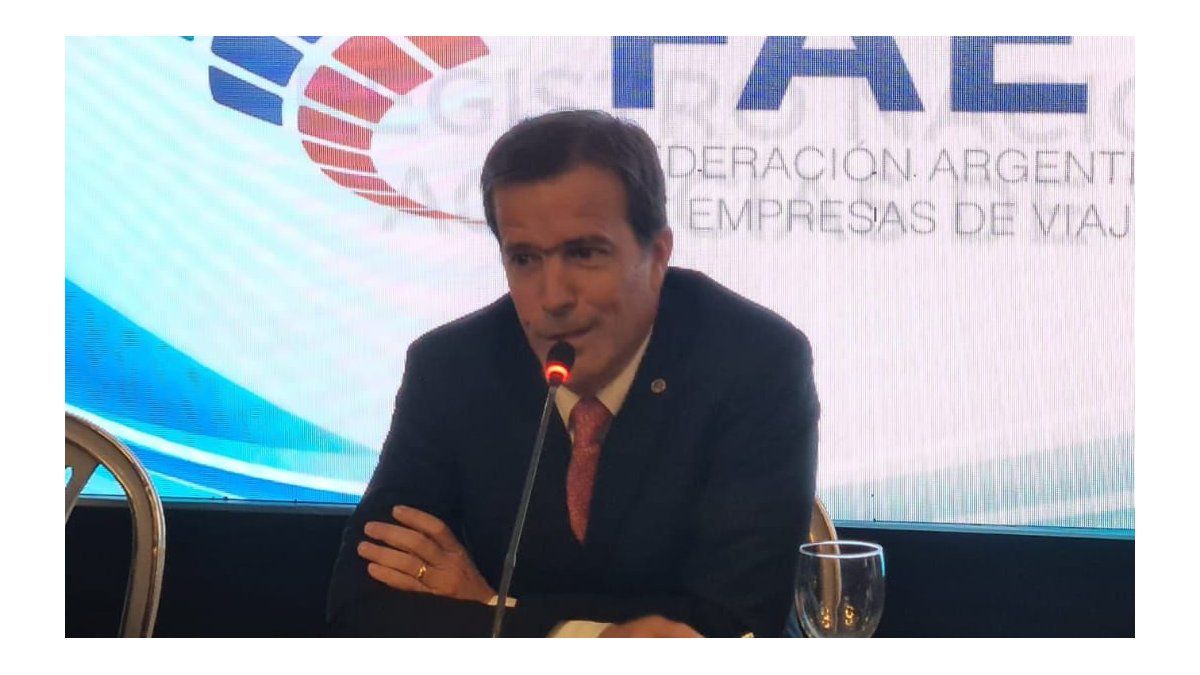 Andrés Deyá ratificó que Faevyt levantó la medida cautelar contra el DNU de Javier Milei.