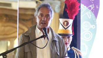 La novela del verano: Daniel Scioli amenaza al Indec por las cifras del turismo internacional.