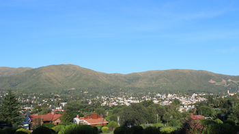 La Falda es uno de los destinos más espectaculares para hacer escapadas en la sierras de Córdoba.