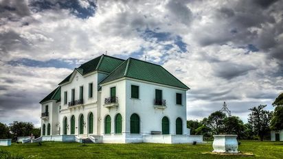 En La Pampa, el castillo del Parque Luro tendrá su obra de teatro.