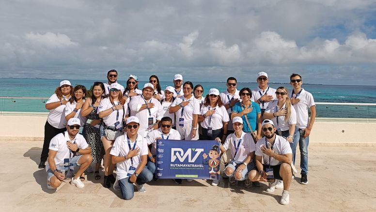 Agentes de viajes conocieron de primera mano los hoteles del Caribe mexicano en el marco de los fam trips de Ruta Maya Travel.