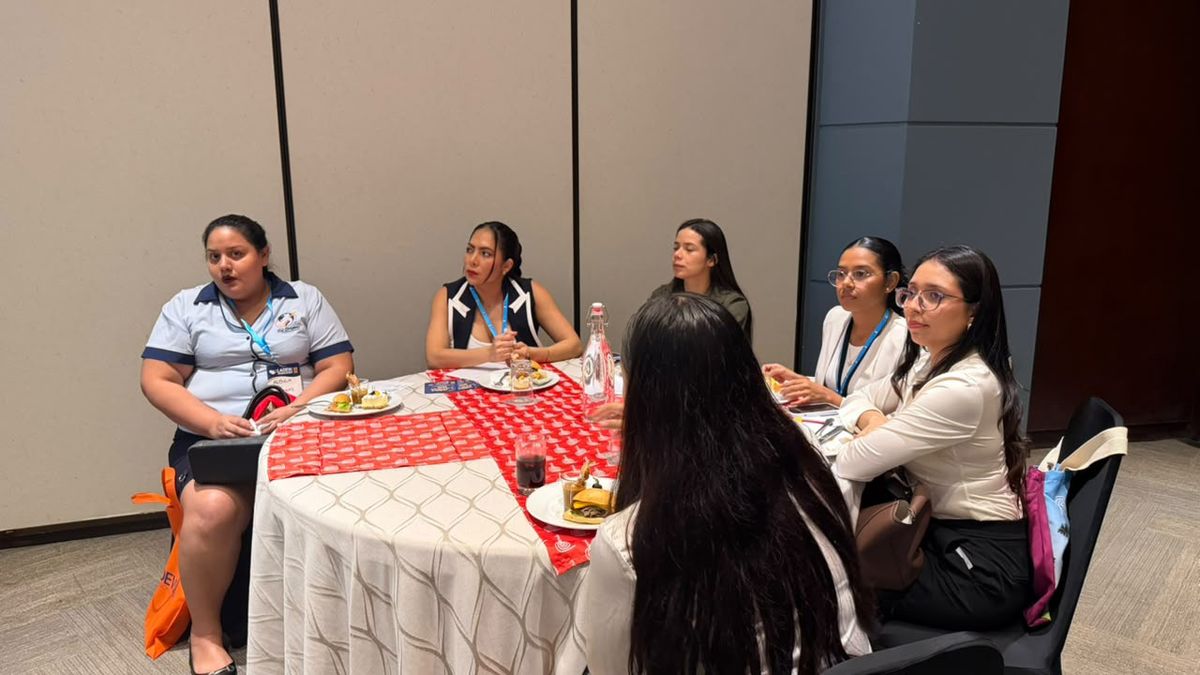 Capacitación de PromPerú en el Ladevi Workshop Guayaquil.