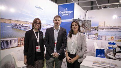 El equipo de CroisiEurope en su stand en la reciente Fitur de Madrid.