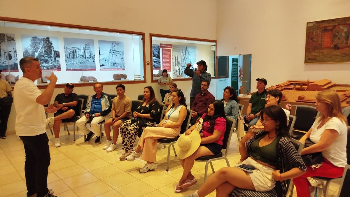 Los visitantes recibieron informaci&oacute;n clave acerca de los lugares a visitar dentro de Iguaz&uacute;.