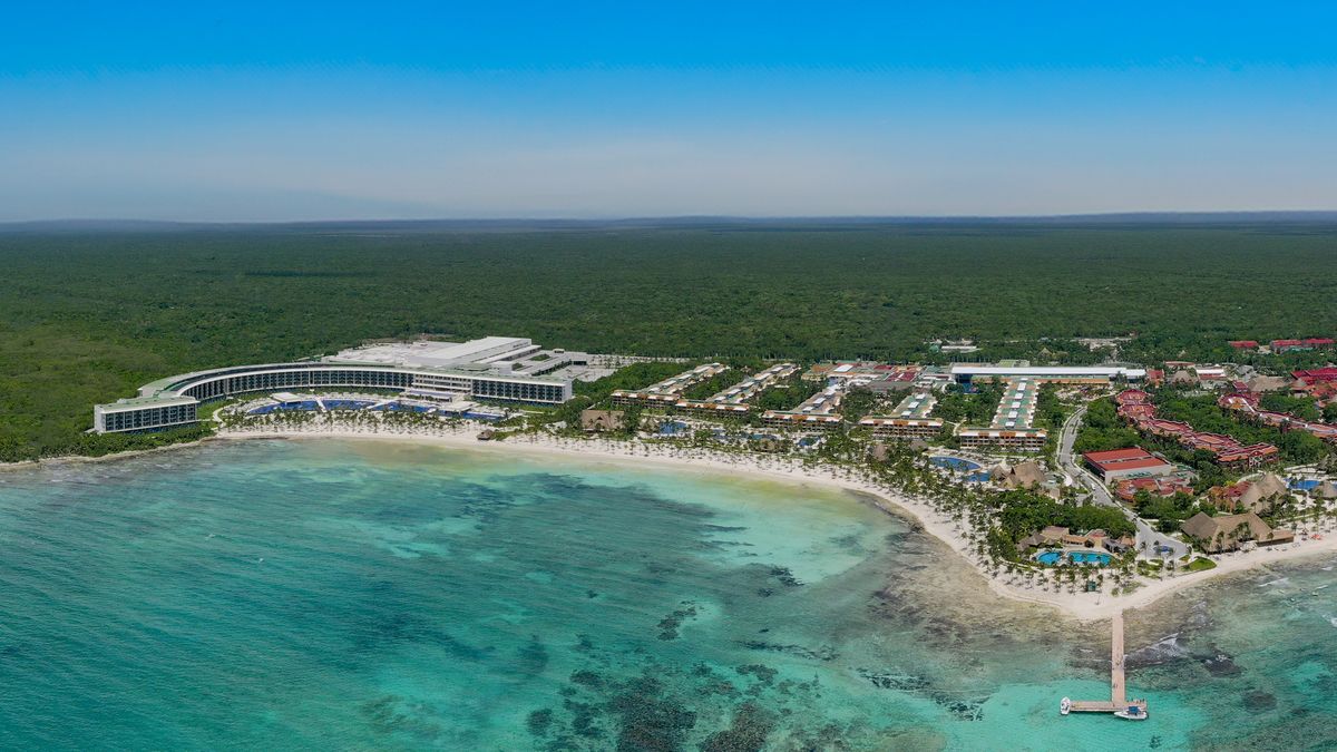 Barceló Maya Grand Resort es un complejo que ofrece seis hoteles en la Riviera Maya.
