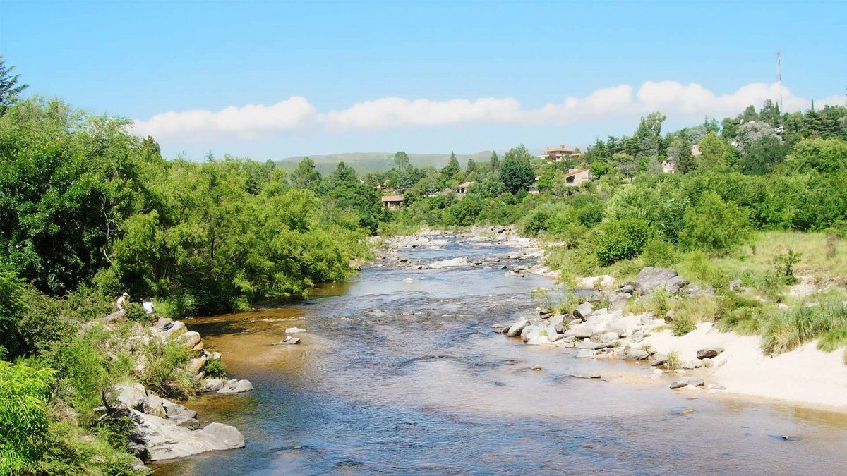 Villa Icho Cruz es otro imperdible destino de Córdoba que te invita a vivir un viaje de ensueño entre sus increíbles vistas. Villa Icho Cruz es otro imperdible destino de Córdoba que te invita a vivir un viaje de ensueño entre sus increíbles vistas.