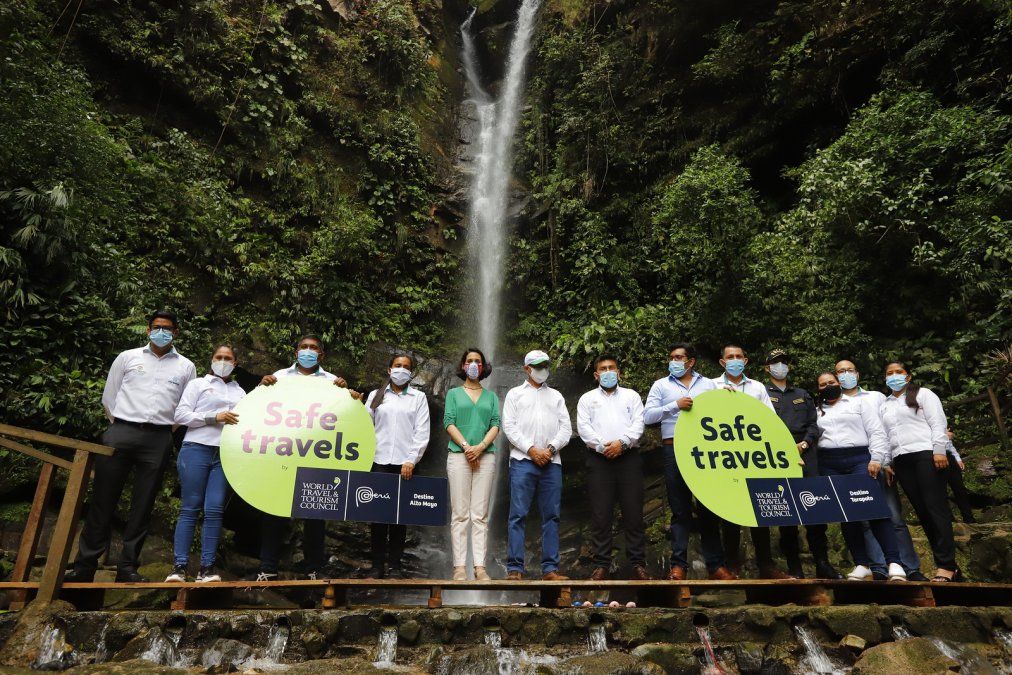 Claudia Cornejo, titular del Mincetur, entregó el Sello Safe Travels al “Destino Alto Mayo” y al “Destino Tarapoto”