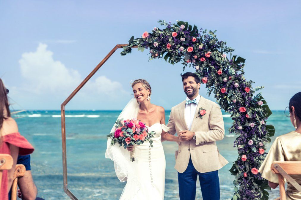 Las blancas playas de la Riviera Maya son la escena perfecta para unir votos.