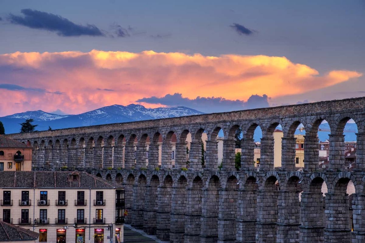 Impresionante experiencia con vistas al Panteón, en el corazón de Roma -  Deptos. en complejo residencial en renta en Roma, Lacio, Italia - Airbnb, image size:1200x800
