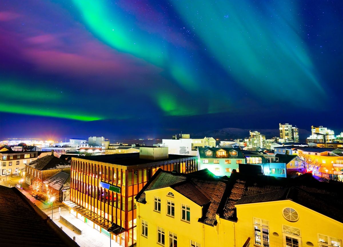 Mega Travel tendrá disponible un paquete turístico que combina París, Barcelona e Islandia a partir de octubre de este año. Mega Travel tendrá disponible un paquete turístico que combina París, Barcelona e Islandia a partir de octubre de este año.
