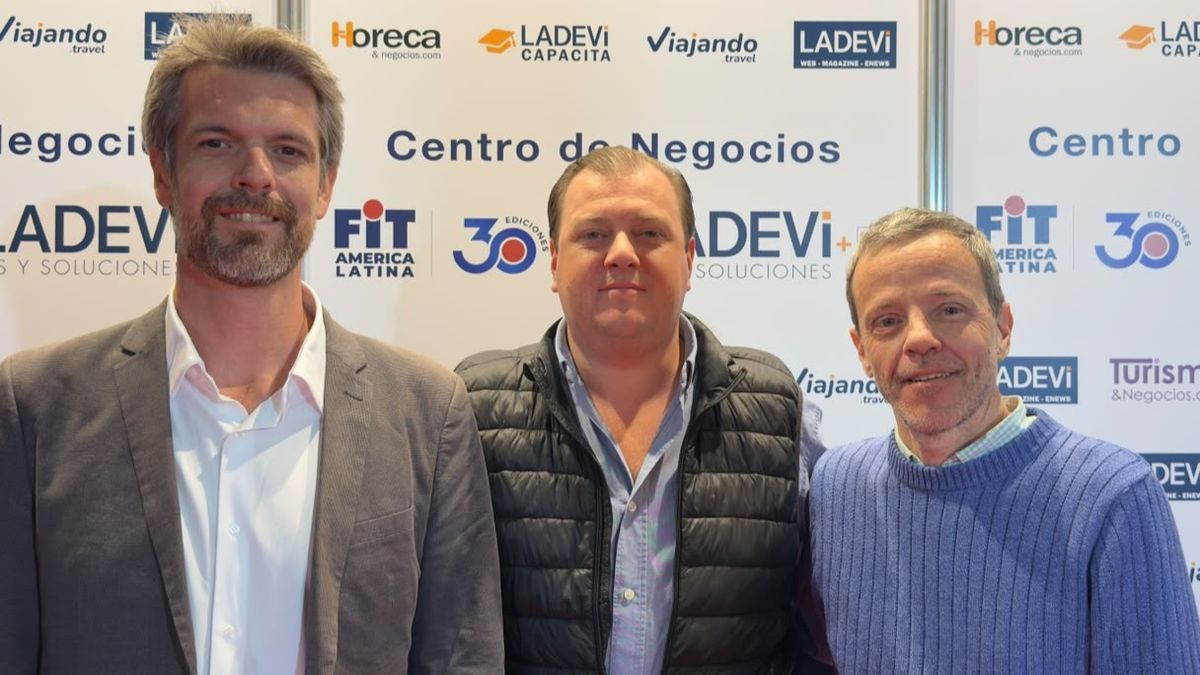 Gullermo Gil, representante de Ventas en America Latina; Eduardo Fernández, director de Desarrollo de Negocios para Iberia y América Latina; y Fernando Breyter, Business Development Manager para América Latina de Tour Partner Group.