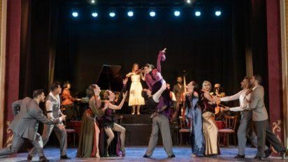 El prestigioso cuerpo de baile de Mansión Tango. 