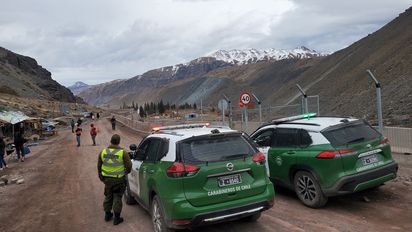 Cajón del Maipo: turistas fueron abandonados en la nieve por turoperador