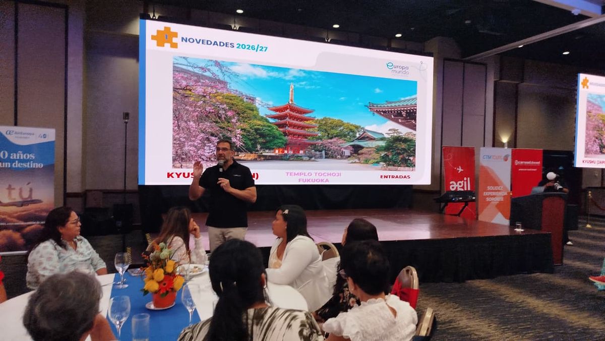 Alejandro de la Osa presentando las novedades 2026/27.