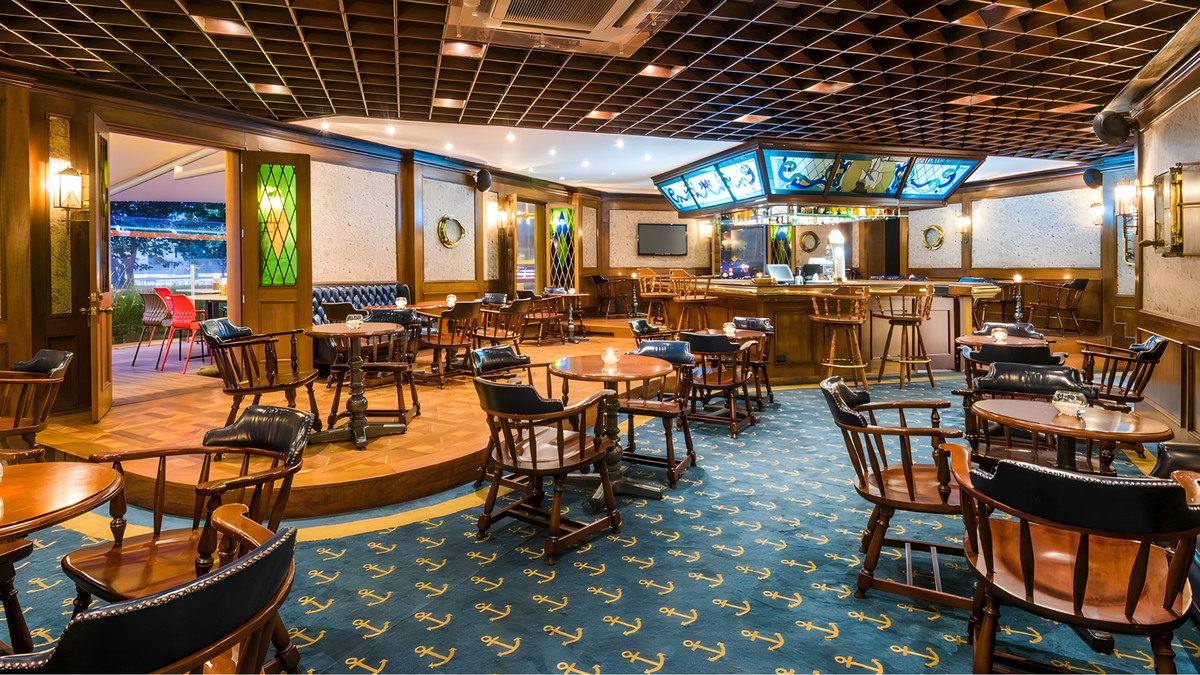 Uno de los bares en Bogotá que mezcla coctelería con inspiración internacional. Uno de los bares en Bogotá que mezcla coctelería con inspiración internacional.