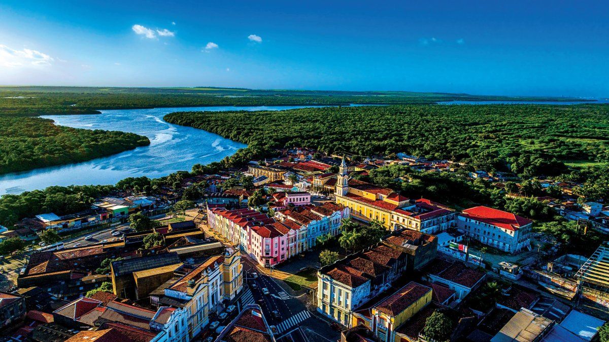 Brasil: João Pessoa es la “ciudad donde primero sale el sol”, y ofrece además un enorme patrimonio cultural.  