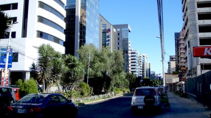 ¿Peatonalizar calle República de El Salvador en Quito?