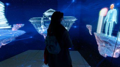 IfemaMadrid pensó en Helixa también como un espacio de conocimiento e innovación,con un programa de contenidos multitemáticos, foros de debate y presentacionesde iniciativas empresariales.