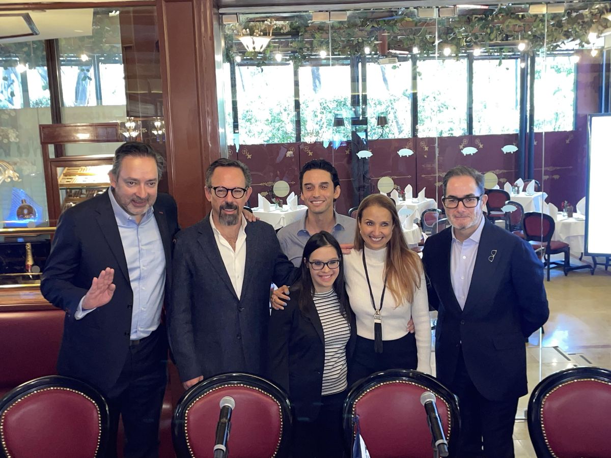 CNET, Comir y la fundación Together frimaron un acuerdo para promover la inclusión de personas con discapacidad en la industria.