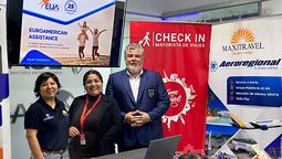 Representantes de CHECK IN Mayorista, Maxitravel, Aeroregional y Euroamerican Assistance durante la jornada de capacitación de turismo.