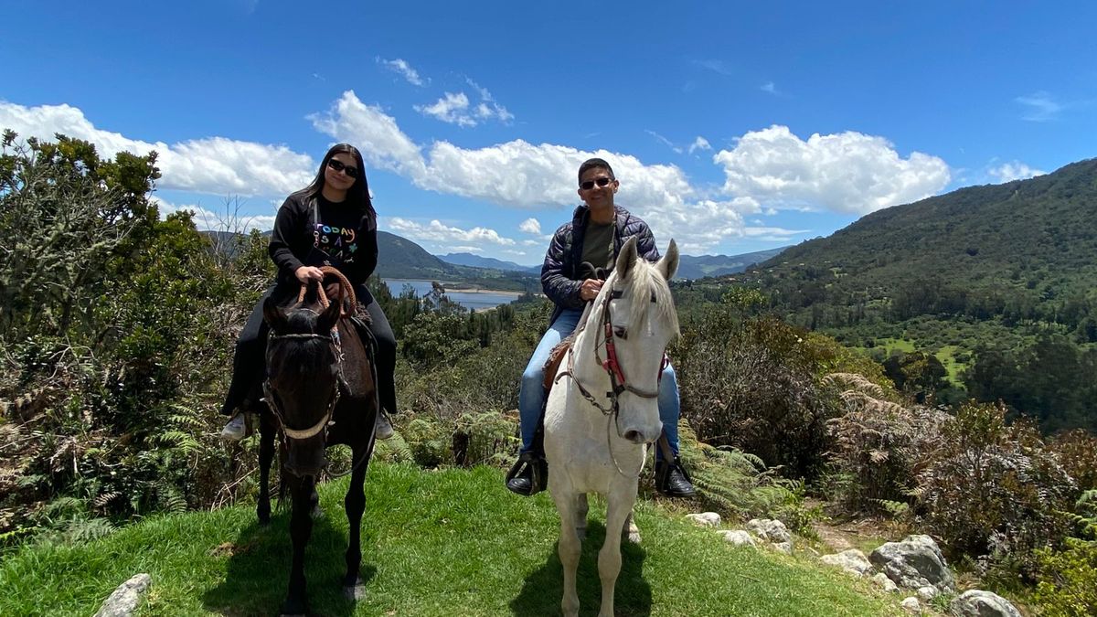 Cada rincón de La Calera invita a descubrir su encanto rural y su ambiente tranquilo.