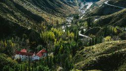 La Reserva Natural Villavicencio (Mendoza) protege riquezas históricas, culturales, arqueológicas ybiológicas.