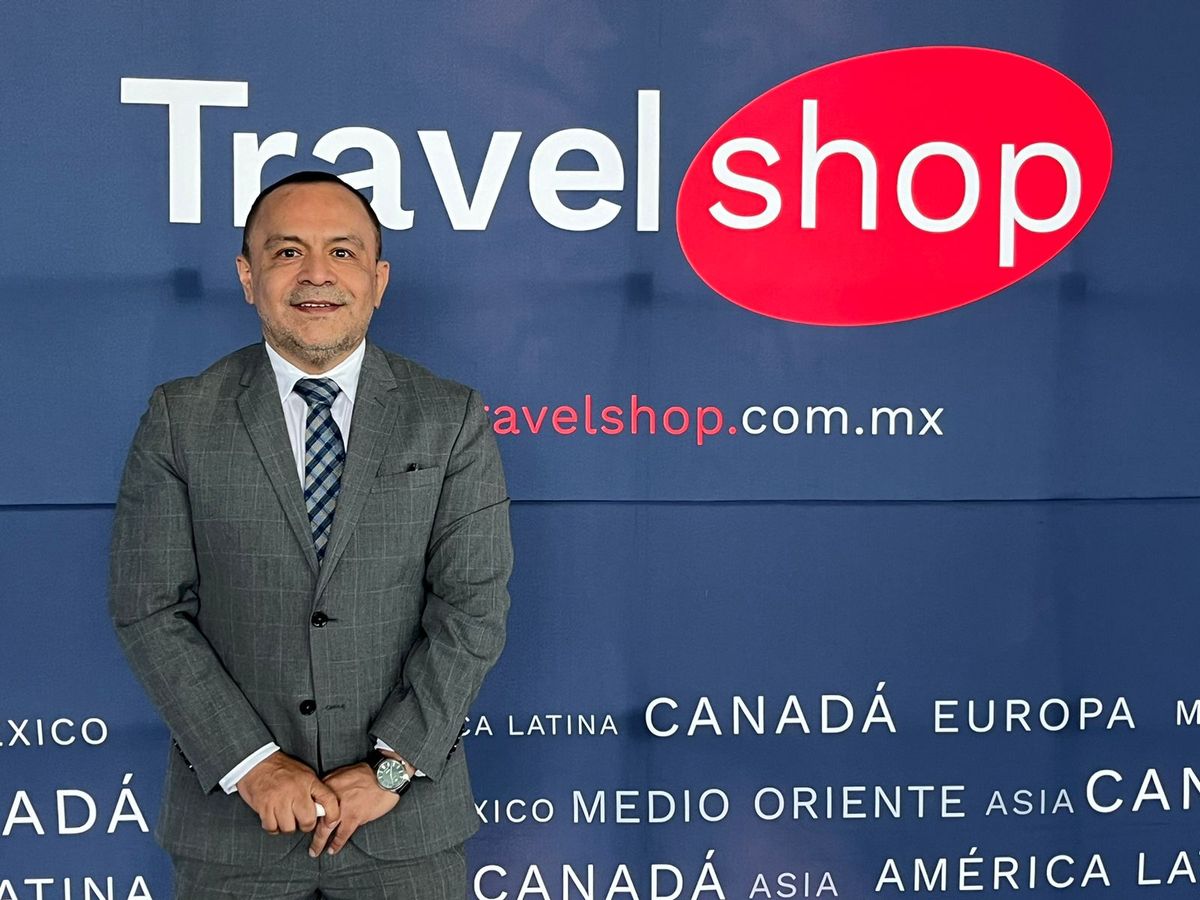 El director de Operadora Travel Shop.
