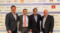 El equipo de American Airlines en el Foro de ALTA: Duncan Paterson, José Freig, José María Giraldo y Gonzalo Schames.  