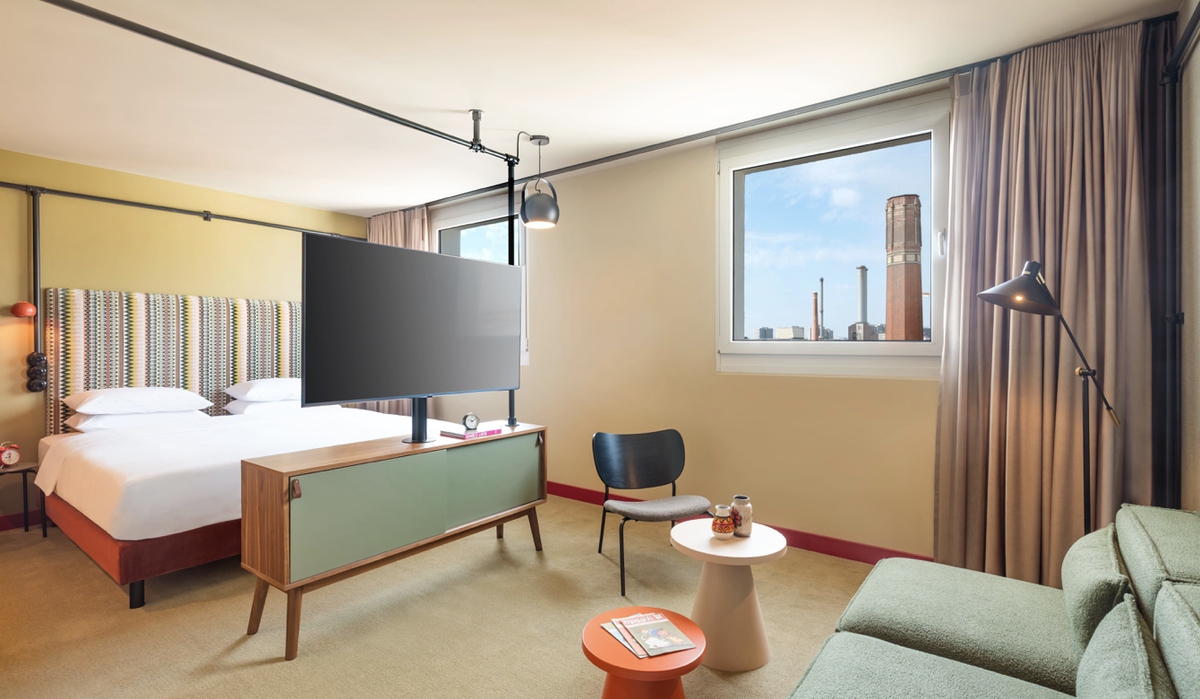 Una de las habitaciones del nuevo hotel Hyatt en el centro de Berlín.