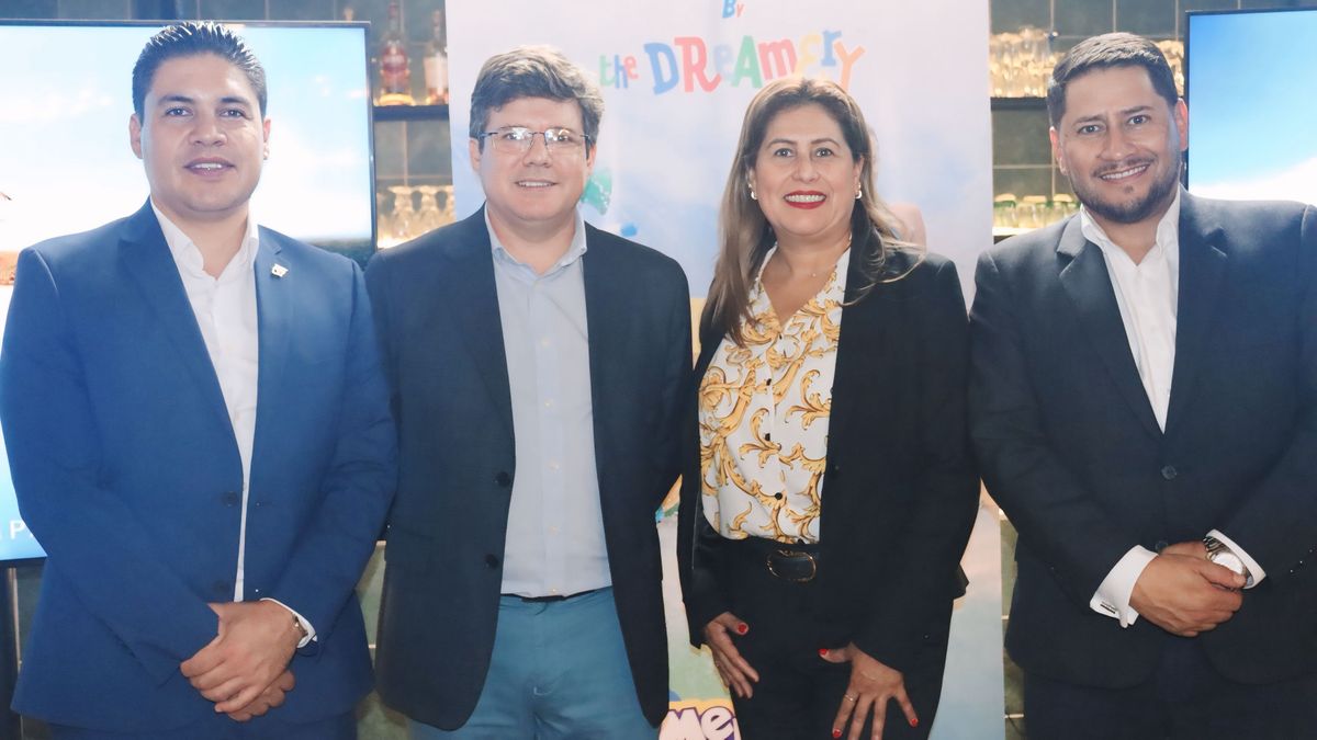 Julio&nbsp;Armando&nbsp;Villaseca, gerente general de Moon Palace The Grand Punta Cana; Daniel Conte, vicepresidente de Relaciones Comerciales; Cristina Pérez, directora corporativa para Latinoamérica; y Juan Carlos Romero, director regional para Colombia y Ecuador de The Palace Company.