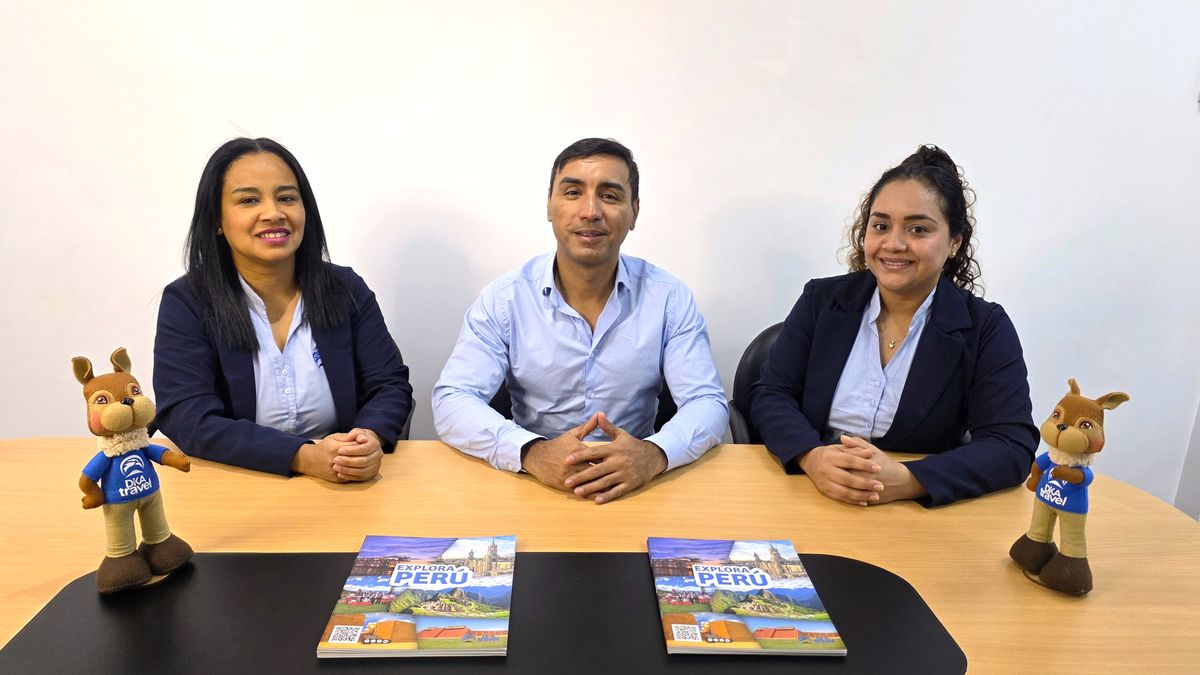 Noelia Rodriguez, Líder de Producto & desarrollo comercial; Carlos Miranda, CEO de Dika Travel y Elizabeth Ruiz, líder de Reservas. Noelia Rodriguez, Líder de Producto & desarrollo comercial; Carlos Miranda, CEO de Dika Travel y Elizabeth Ruiz, líder de Reservas.