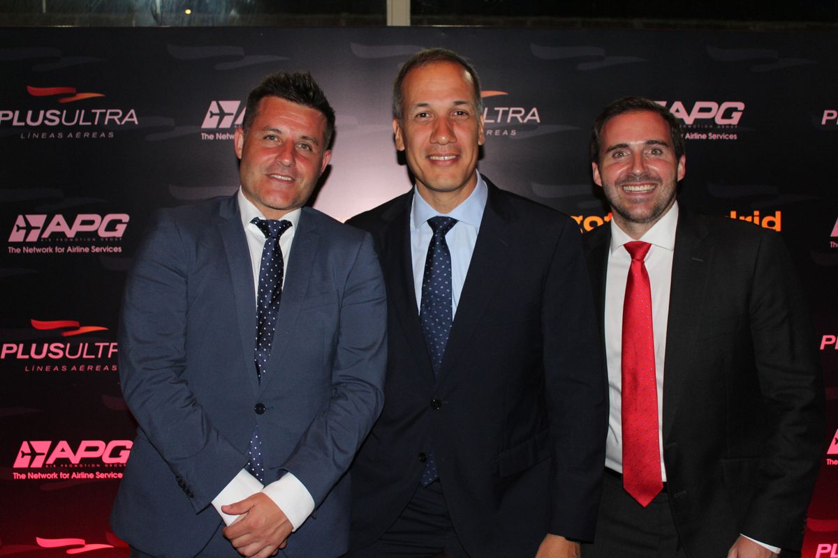 Equipo de Plus Ultra: David Blázquez, director comercial; Alejandro Delgado, director de Negocio de Plus Ultra; Pablo Segura, responsable de Marketing y Comunicación.