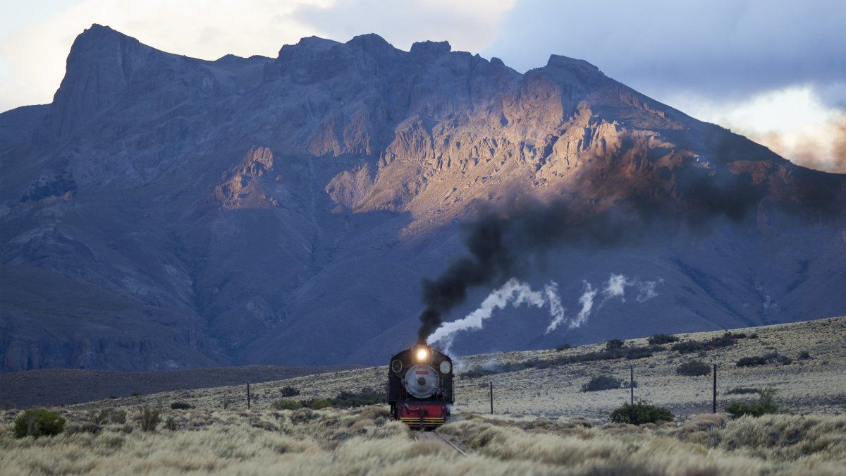La Trochita circula en Chubut hace más de 100 años.